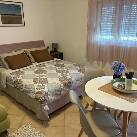 Andjela * Budva